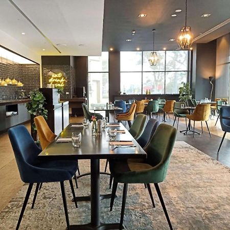 Novotel Melbourne Glen Waverley Esterno foto