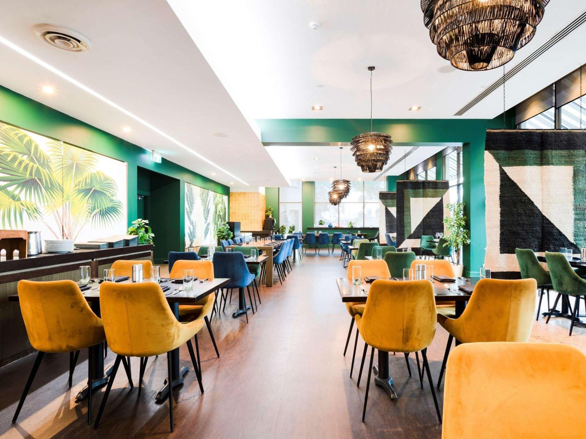 Novotel Melbourne Glen Waverley Esterno foto