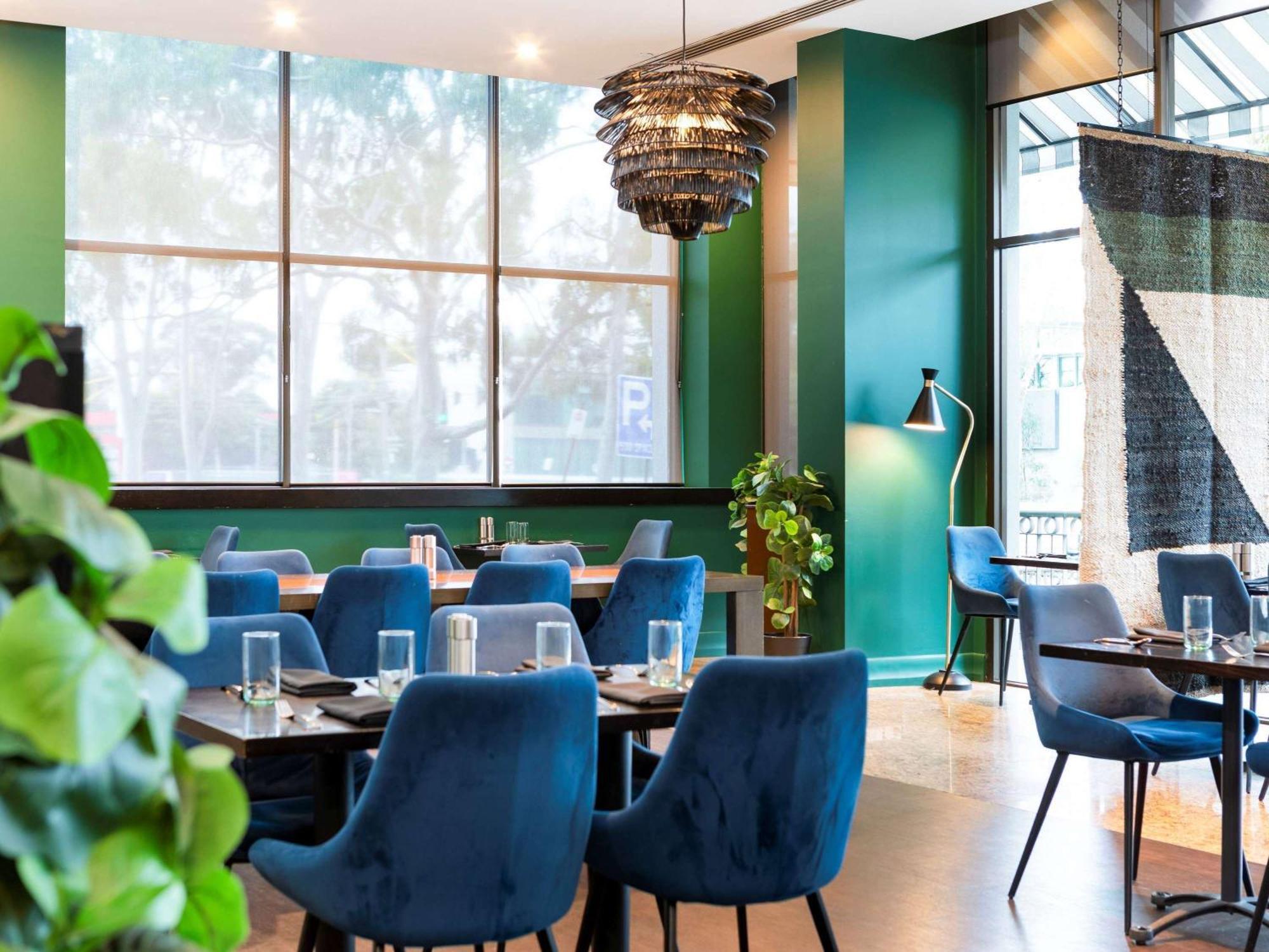 Novotel Melbourne Glen Waverley Esterno foto