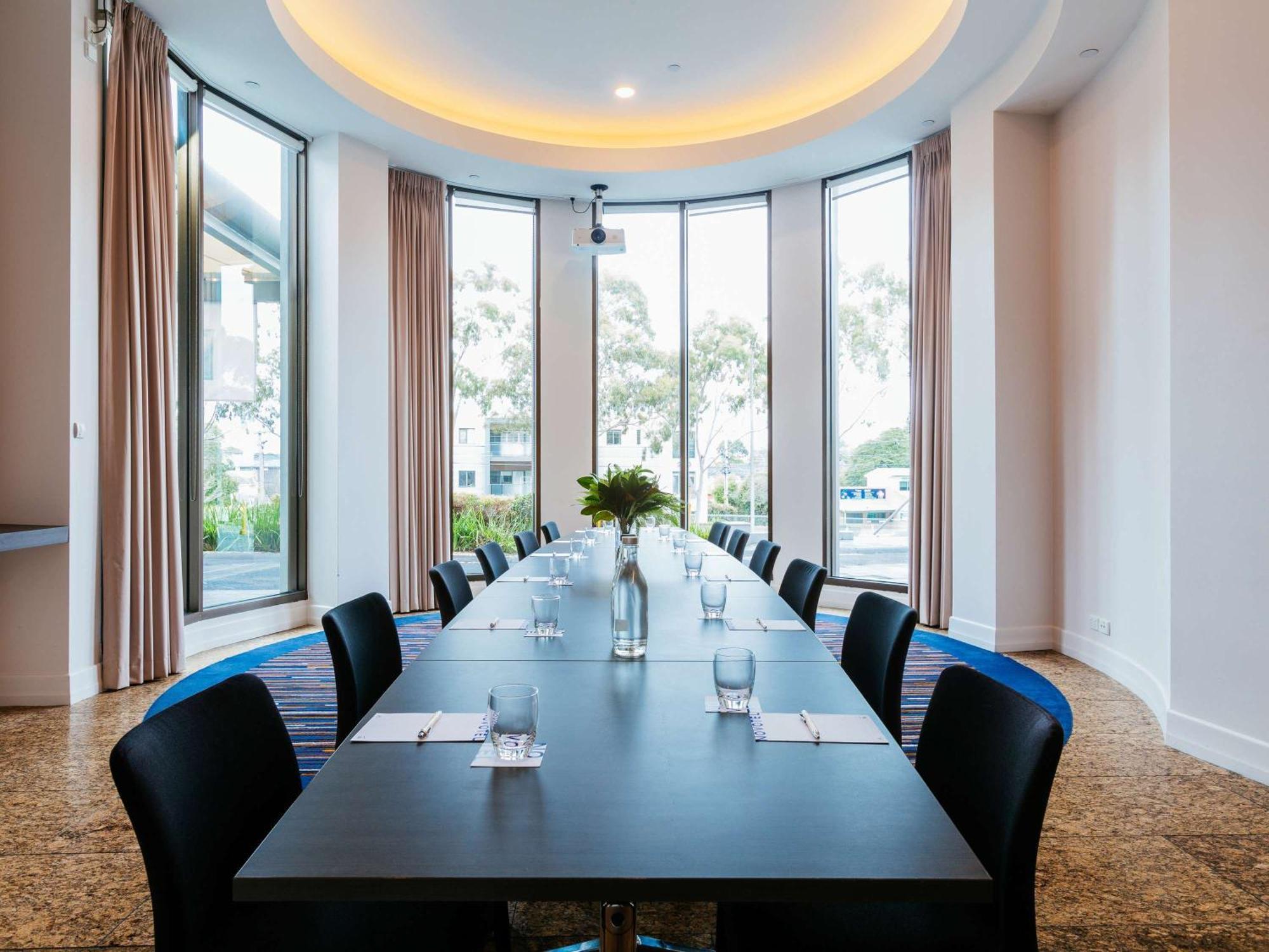 Novotel Melbourne Glen Waverley Esterno foto