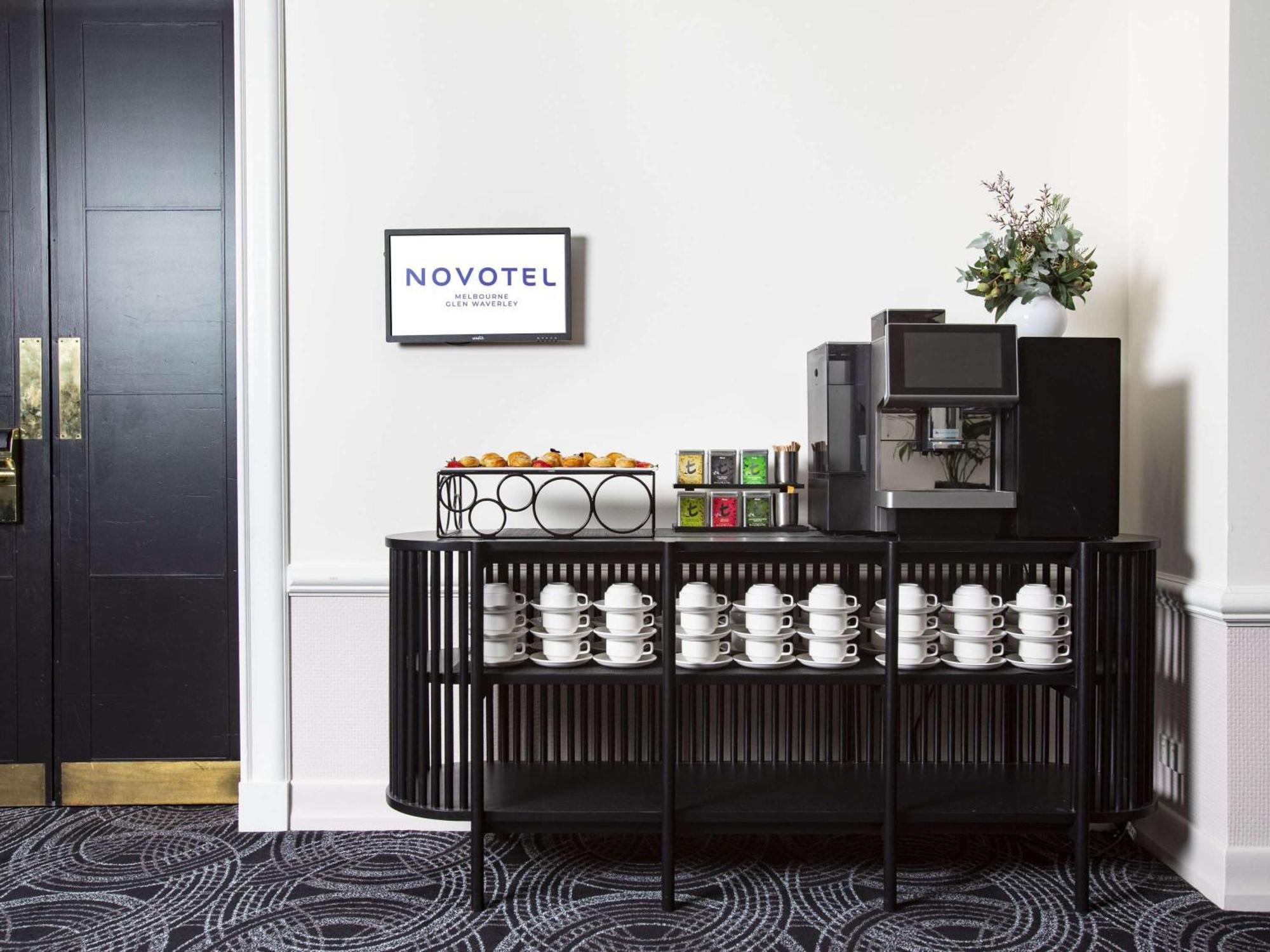 Novotel Melbourne Glen Waverley Esterno foto